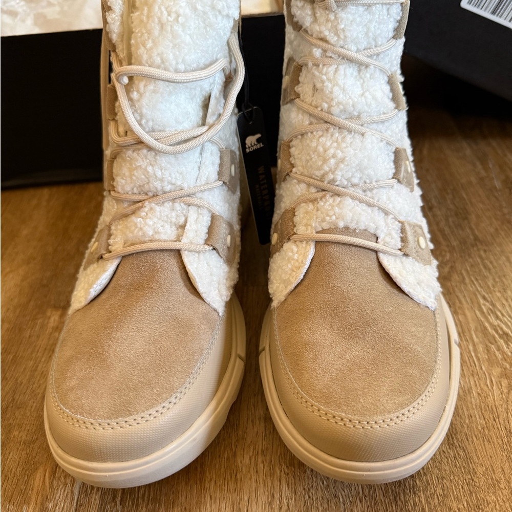 Sorel Winter Boots in Cream and Tan - Picture 5 of 6
